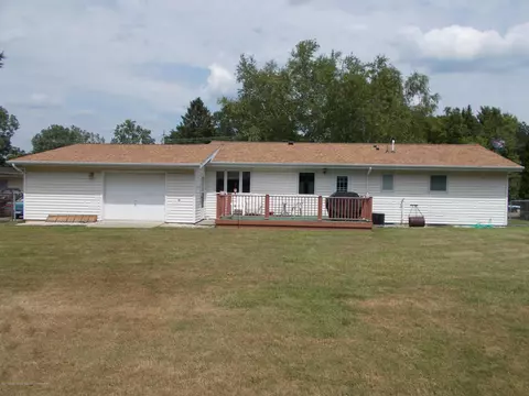 1905 Haslett Rd, Haslett, MI 48840 photo 13