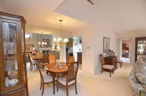 1900 Danbury E, Okemos, MI 48864 photo 24
