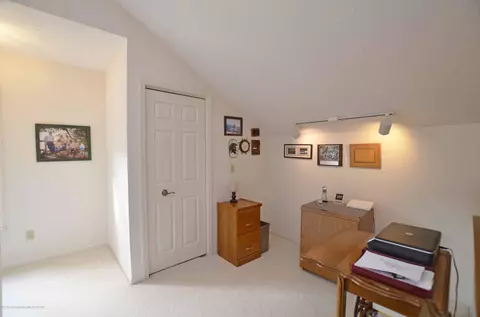 1900 Danbury E, Okemos, MI 48864 photo 38