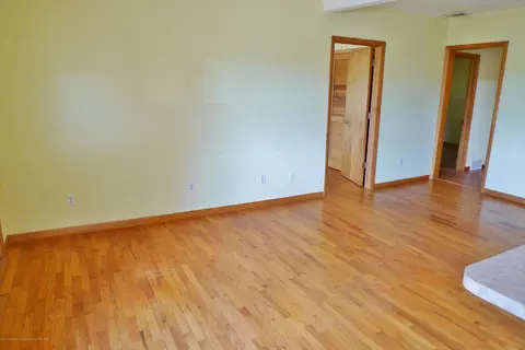 2505 E Cavanaugh Rd, Lansing, MI 48910 photo 15