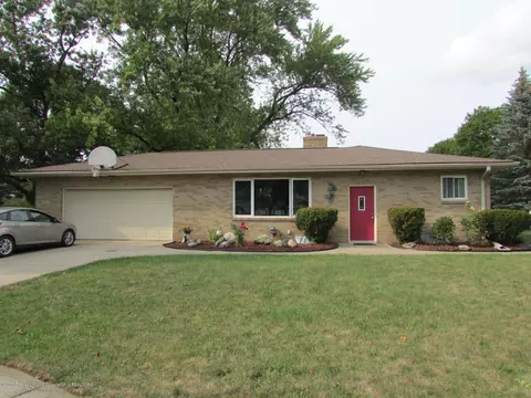 741 E Maple, Mason, MI 48854 photo 1