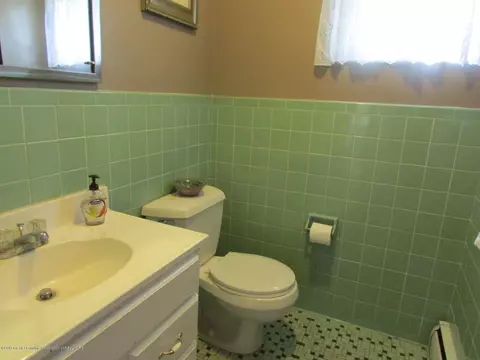 741 E Maple, Mason, MI 48854 photo 17