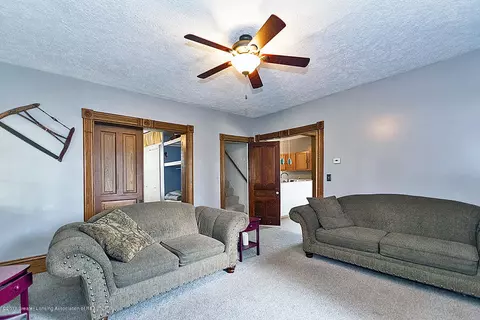 332 N Main St, Fowler, MI 48835 photo 2