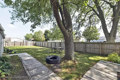 332 N Main St, Fowler, MI 48835 photo 22