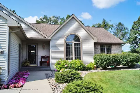 13070 Sherrington Dr, Dewitt, MI 48820 photo 3