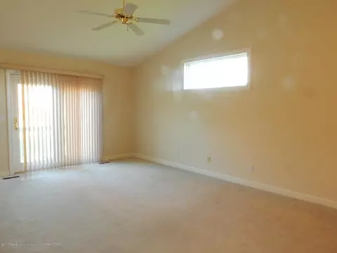 32 Quail Run, Dewitt, MI 48820 photo 12