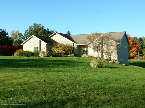 32 Quail Run, Dewitt, MI 48820 photo 1