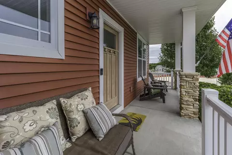 13835 Myrtle Dr, Dewitt, MI 48820 photo 3
