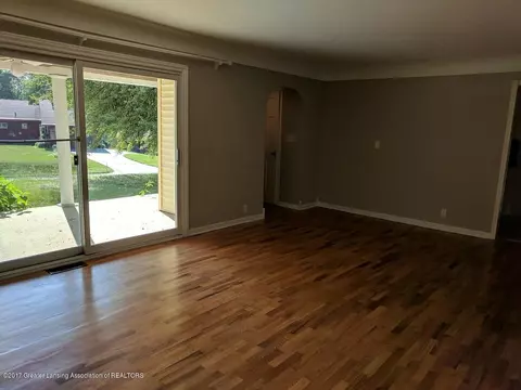 6775 Creyts Rd, Dimondale, MI 48821 photo 23