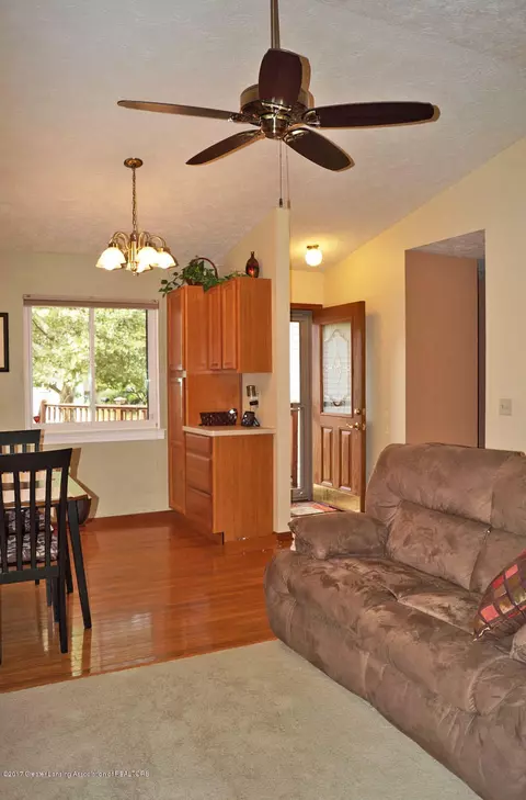 416 Corral Path, Lansing, MI 48917 photo 8