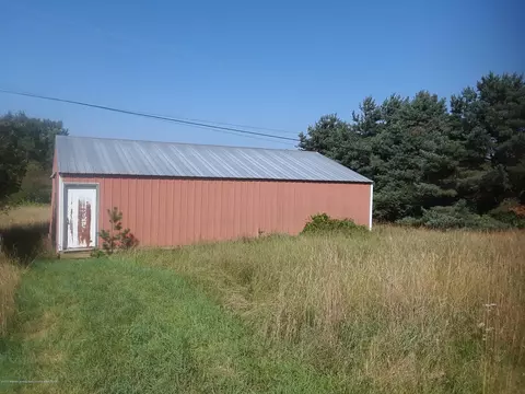 4551 Barton Rd, Williamston, MI 48895 photo 3
