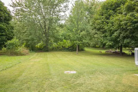 538 E Frederick Ave, Lansing, MI 48906 photo 23