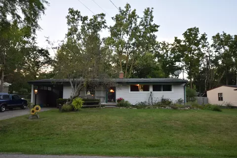 1302 Orlando Dr, Haslett, MI 48840 photo 1