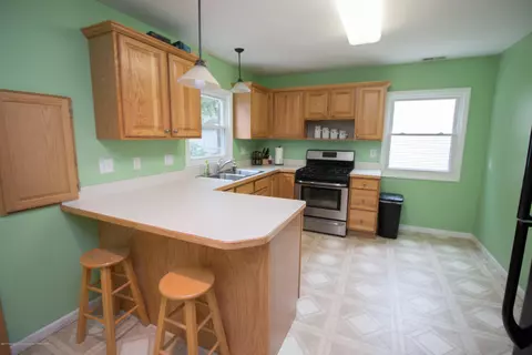 4591 Holt Rd, Holt, MI 48842 photo 11