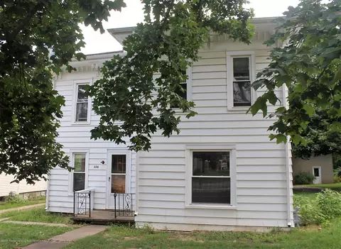 356 E Main St, Springport, MI 49284 photo 1