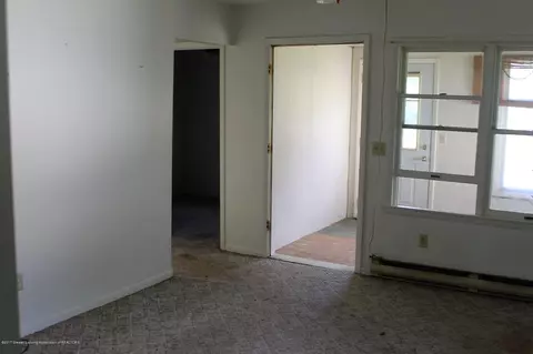 586 E Main St, Springport, MI 49284 photo 8