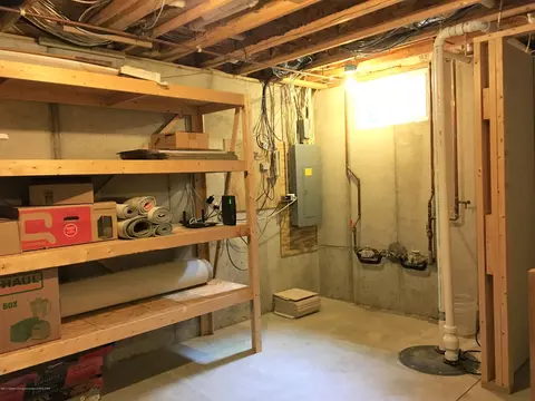 1667 N Eifert Rd, Holt, MI 48842 photo 37