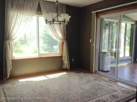 1667 N Eifert Rd, Holt, MI 48842 photo 8