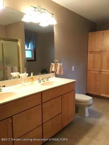 1667 N Eifert Rd, Holt, MI 48842 photo 18