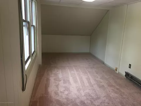114 E Cavanaugh Rd, Lansing, MI 48910 photo 16