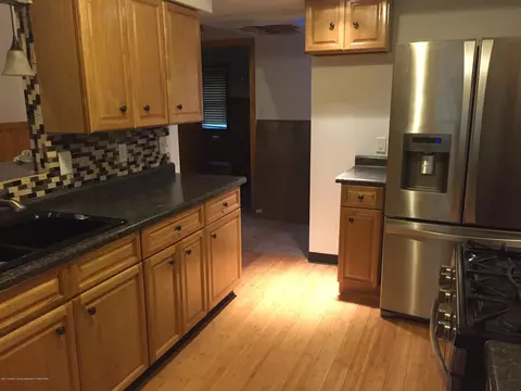 114 E Cavanaugh Rd, Lansing, MI 48910 photo 6