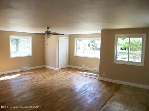 4254 Watson Ave, Holt, MI 48842 photo 8