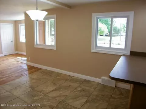 4254 Watson Ave, Holt, MI 48842 photo 11