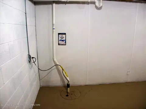 4254 Watson Ave, Holt, MI 48842 photo 35
