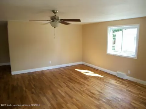 4254 Watson Ave, Holt, MI 48842 photo 5