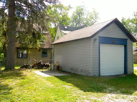 300 S Fairview Ave, Lansing, MI 48912 photo 3