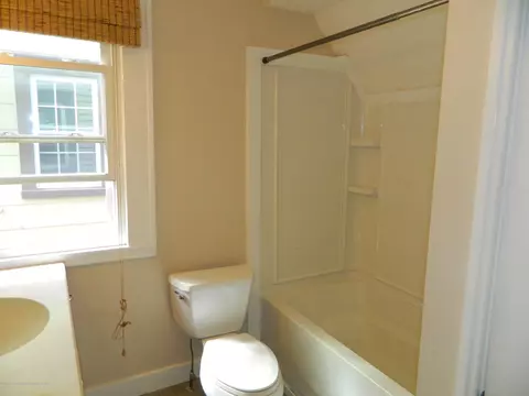 300 S Fairview Ave, Lansing, MI 48912 photo 10