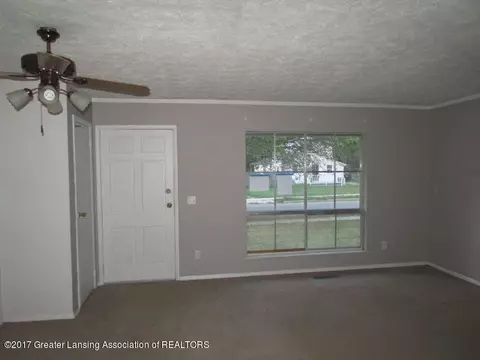 2909 Risdale Ave, Lansing, MI 48911 photo 3