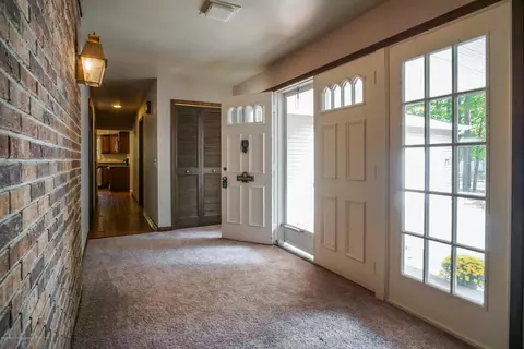 3887 Sheldrake Ave, Okemos, MI 48864 photo 3