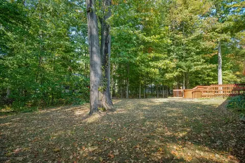 3887 Sheldrake Ave, Okemos, MI 48864 photo 24
