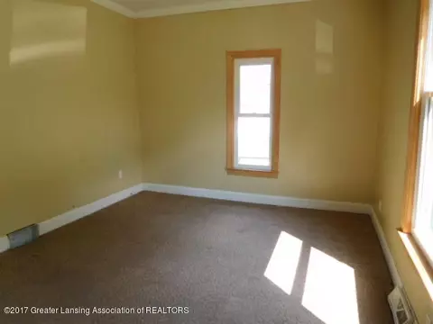 335 N Main, Perry, MI 48872 photo 9