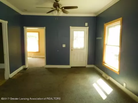 335 N Main, Perry, MI 48872 photo 4