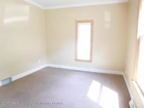 335 N Main, Perry, MI 48872 photo 8