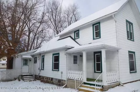 335 N Main, Perry, MI 48872 photo 1