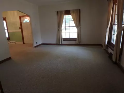 414 E Shaw St, Charlotte, MI 48813 photo 9