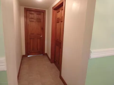414 E Shaw St, Charlotte, MI 48813 photo 17