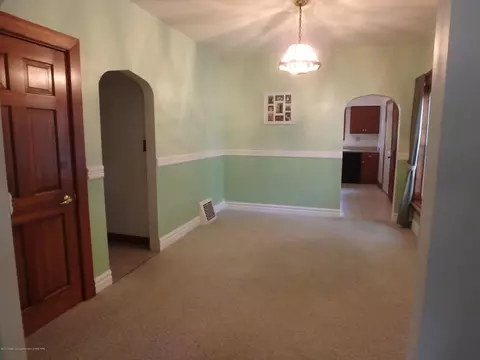 414 E Shaw St, Charlotte, MI 48813 photo 7