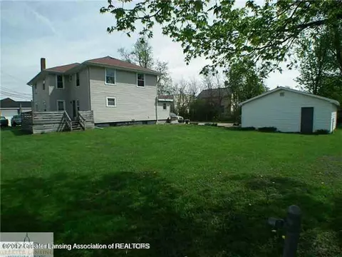 124 Halbert St, Grand Ledge, MI 48837 photo 4