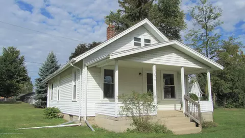 13626 Webster Rd, Bath, MI 48808 photo 1
