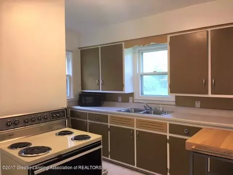 13626 Webster Rd, Bath, MI 48808 photo 6
