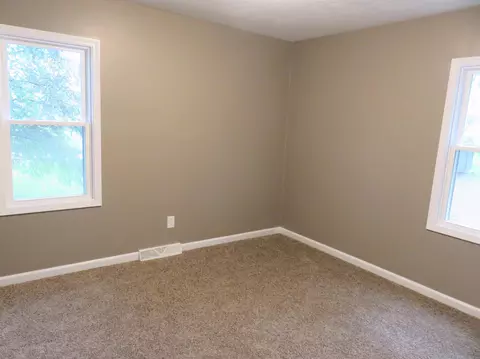 225 Lamb St, Perry, MI 48872 photo 13