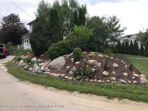 5869 Outer Dr, Bath, MI 48808 photo 3