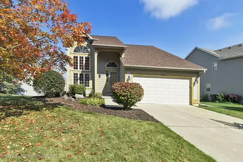 12856 Isle Royale, Dewitt, MI 48820 photo 1