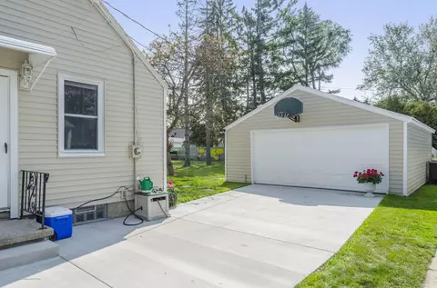 3425 Sylvan Rd, Lansing, MI 48917 photo 28