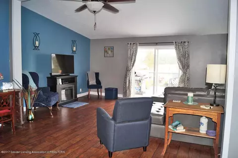 1050 W Chadwick, Dewitt, MI 48820 photo 5
