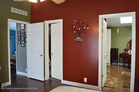 1050 W Chadwick, Dewitt, MI 48820 photo 17